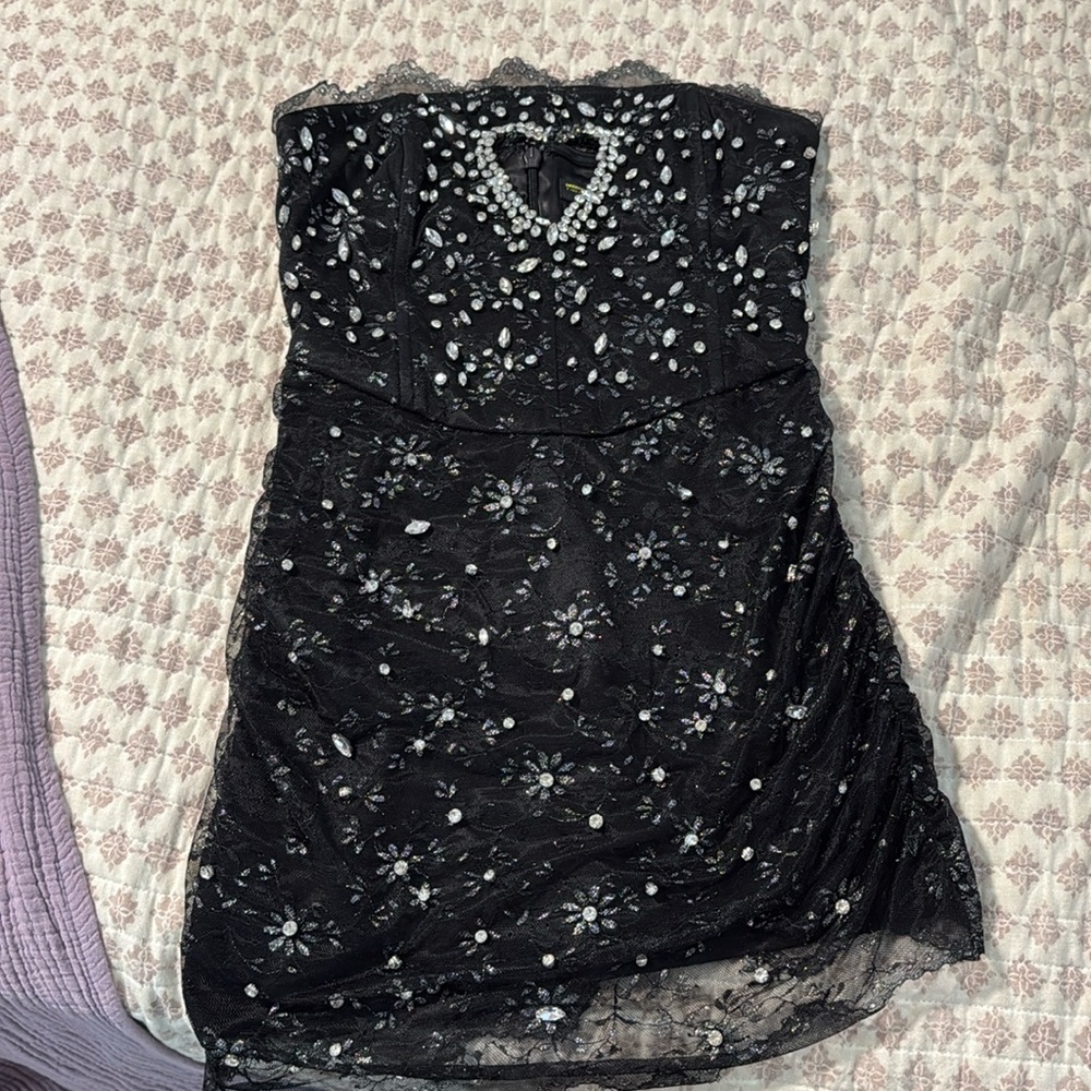 Sabrina Carpenter inspired heart dress